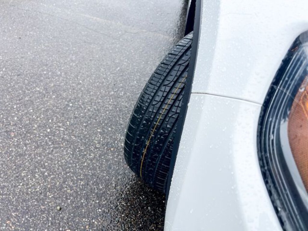 Used 2019 Jeep Cherokee Limited FWD SUV