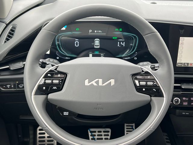 2025 Kia Niro SX Touring - Photo 21