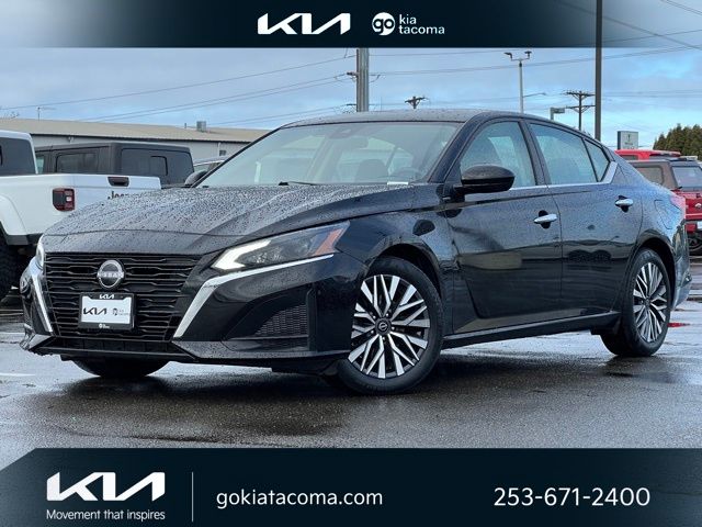 2023 Nissan Altima SV