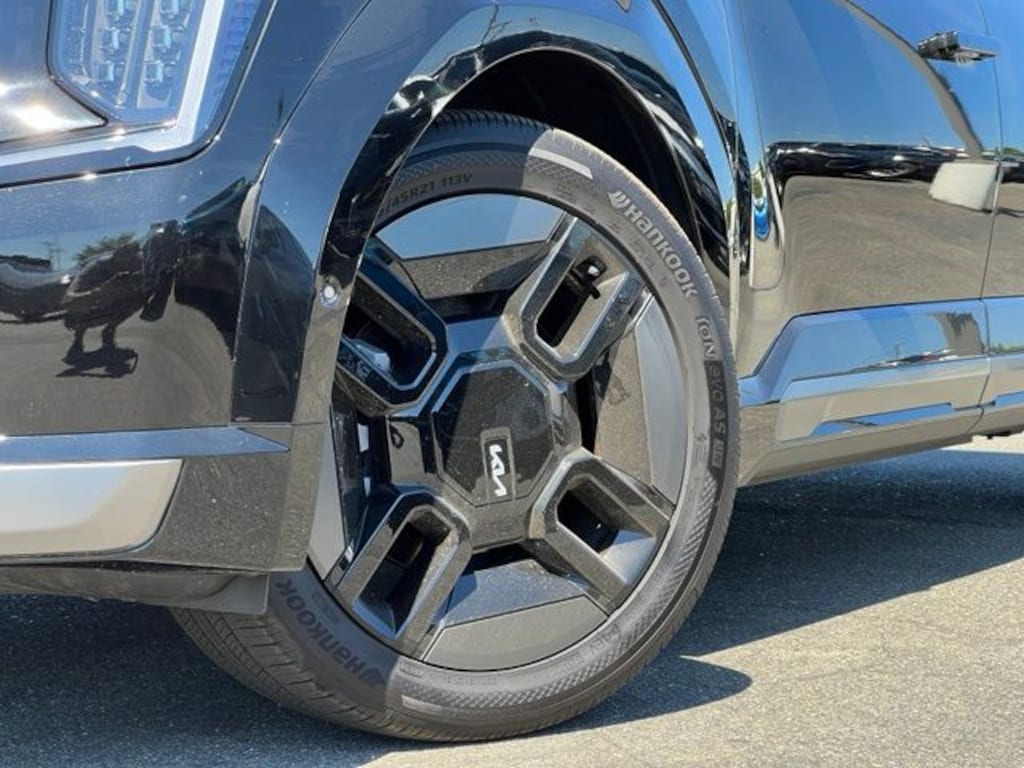Certified 2024 Kia EV9 GT-Line SUV