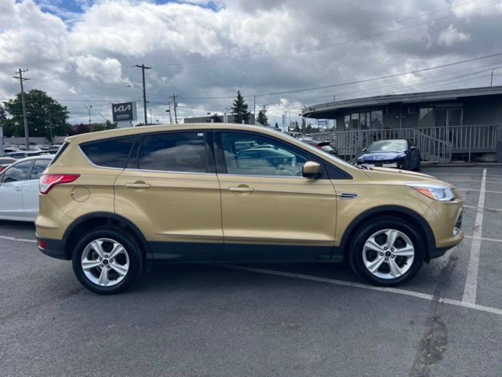 Used 2014 Ford Escape SE SUV