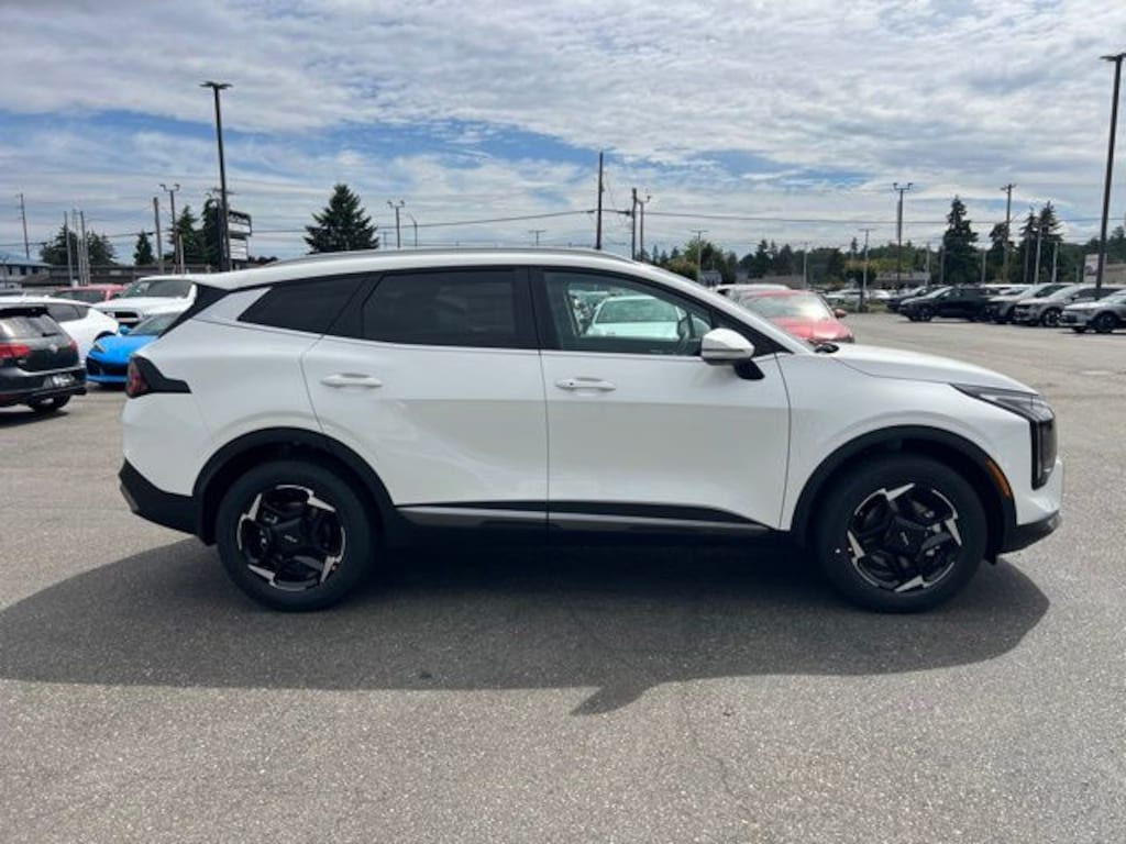 New 2026 Kia Sportage Hybrid EX SUV