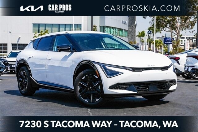 2025 Kia EV6 Wind's photo