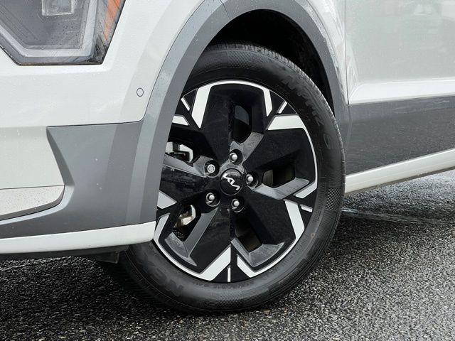 Certified 2024 Kia Niro Wave with VIN KNDCT3L1XR5092194 for sale in Tacoma, WA