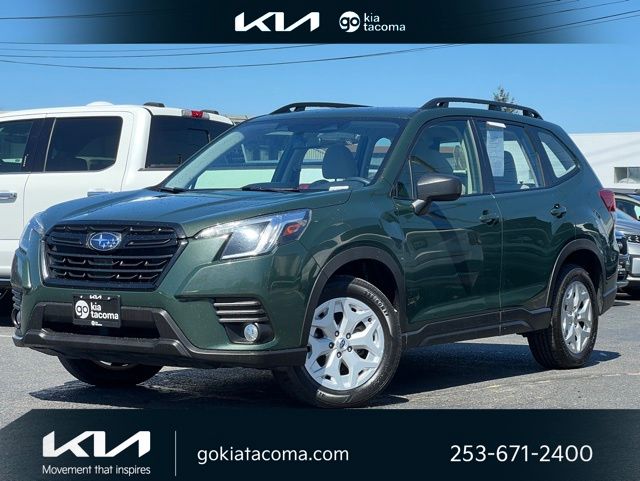 2023 Subaru Forester Base