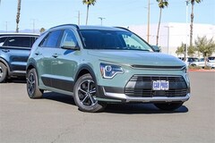2025 Kia Niro EX SUV