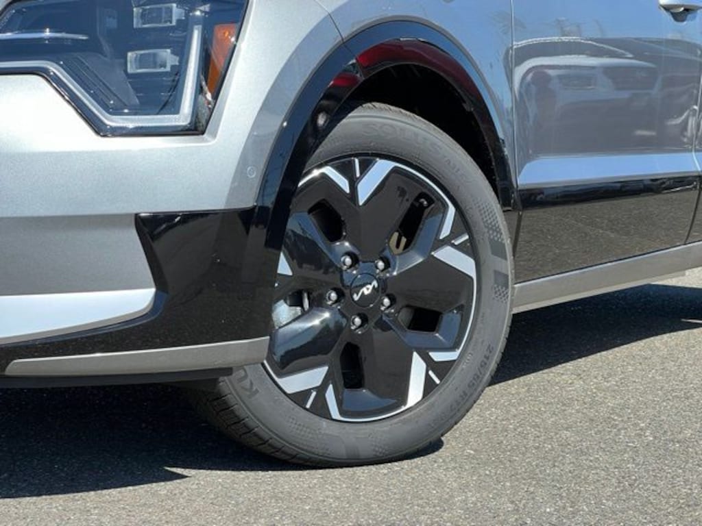 New 2026 Kia Niro EV Wave SUV