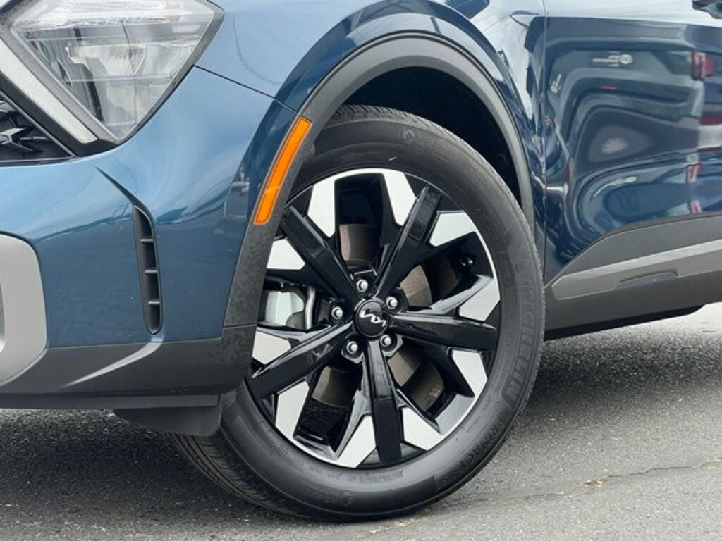 Certified 2023 Kia Sportage Plug-In Hybrid X-Line SUV