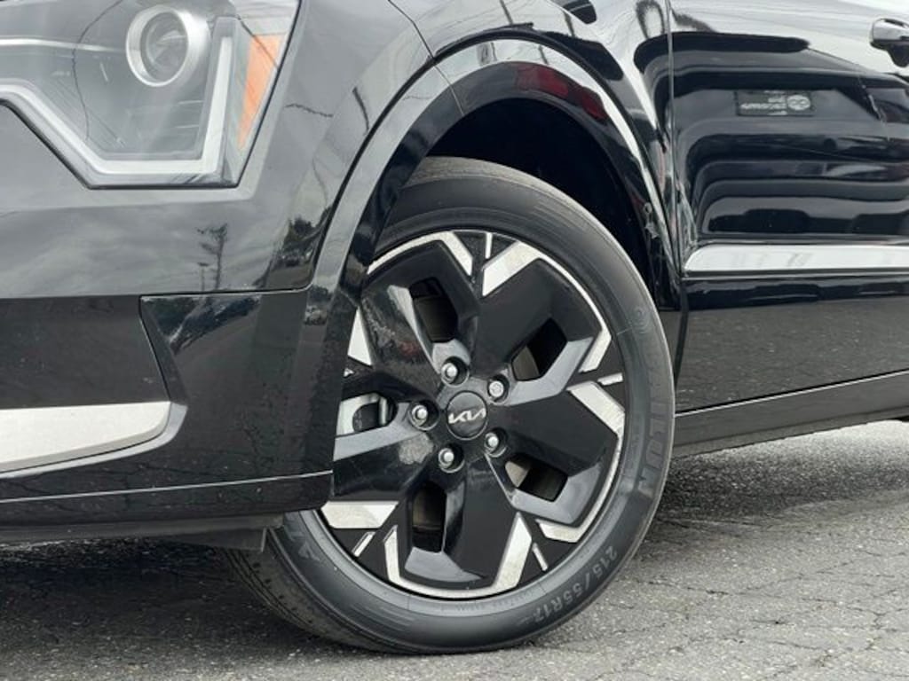 Certified 2024 Kia Niro EV Wind SUV