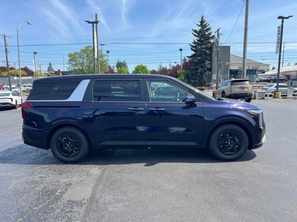 New 2026 Kia Carnival LXS Van Passenger Van
