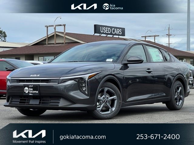 2026 Kia K4 LXS AT's photo