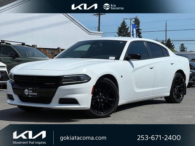 2016 Dodge Charger SE
