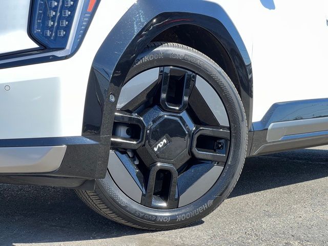 Certified 2024 Kia Ev9 GT-Line with VIN KNDAEFS51R6039563 for sale in Tacoma, WA