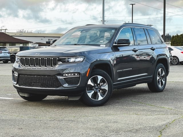 2024 Jeep Grand Cherokee 4xe's photo