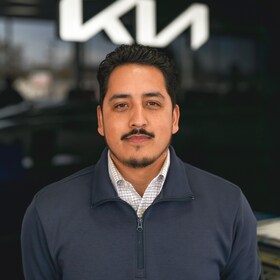 Staff member Rafael Vazquez from ID_836d58