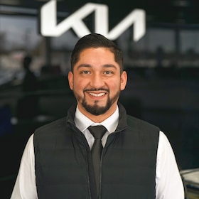 Staff member Jesse Valentine from ID_a7fdf8