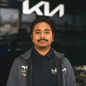 Staff member Adam Herrera from ID_2ddd33