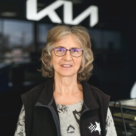 Staff member Sieglinde Lytle from ID_2ddd33