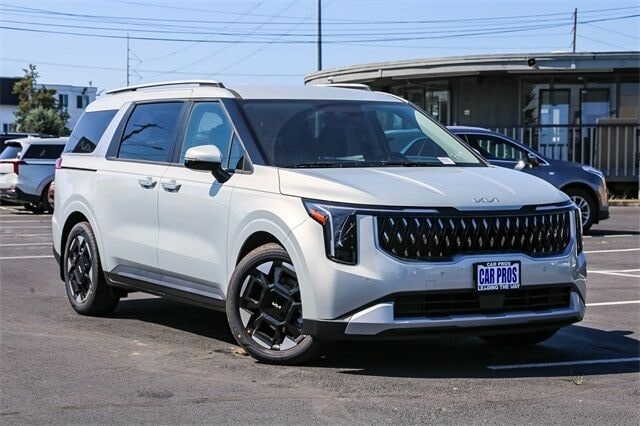 2026 Kia Carnival EX's photo