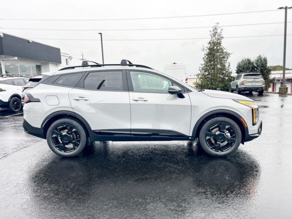 New 2026 Kia Sportage Plug-In Hybrid X-Line Prestige SUV