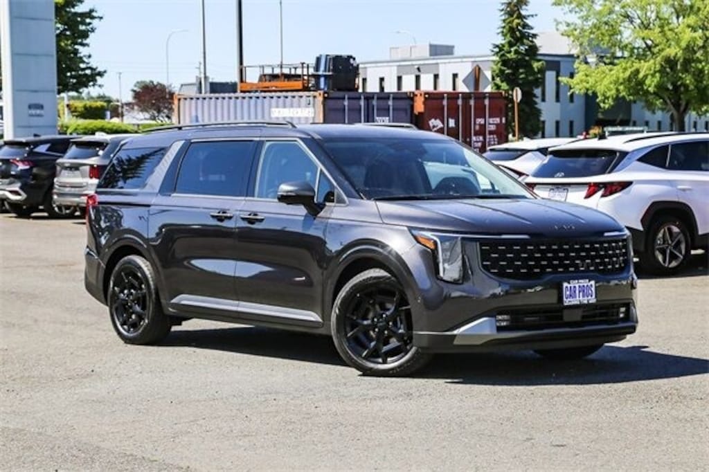 New 2026 Kia Carnival Hybrid SX Van Passenger Van