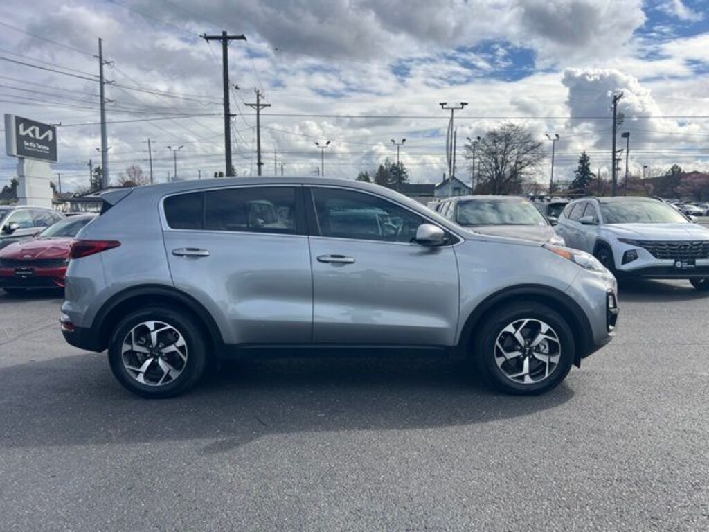 Certified 2022 Kia Sportage LX SUV