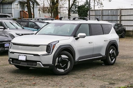 2026 Kia EV9 Wind SUV