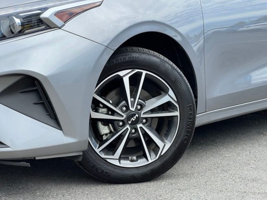 Certified 2024 Kia Forte LXS Sedan