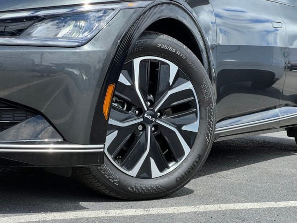 Certified 2024 Kia EV6 Wind SUV