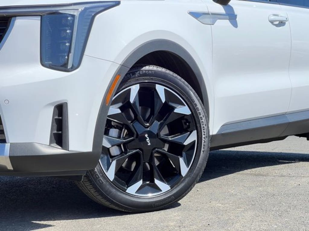 Certified 2024 Kia Sorento EX SUV