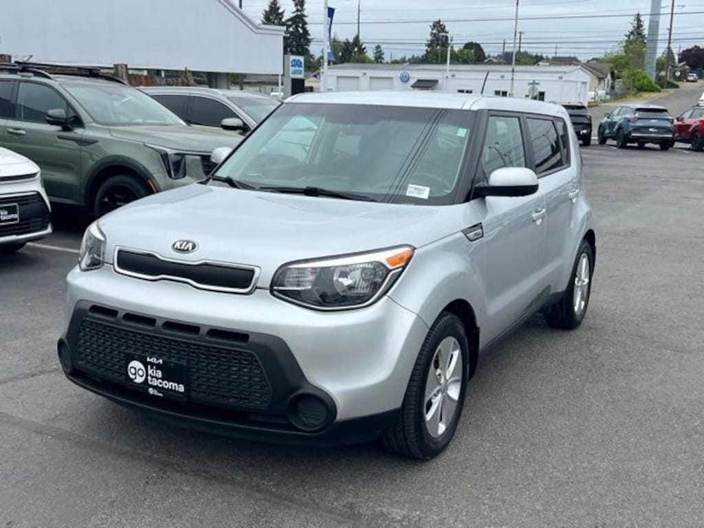 Used 2015 Kia Soul Base FWD Hatchback