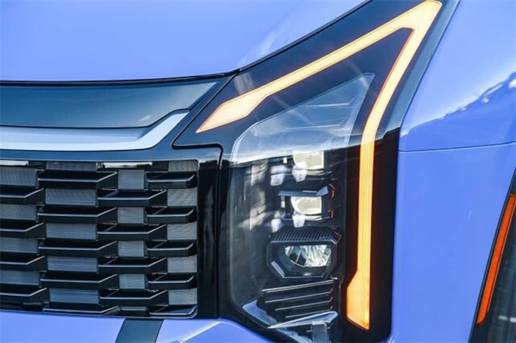 New 2026 Kia Sportage EX SUV