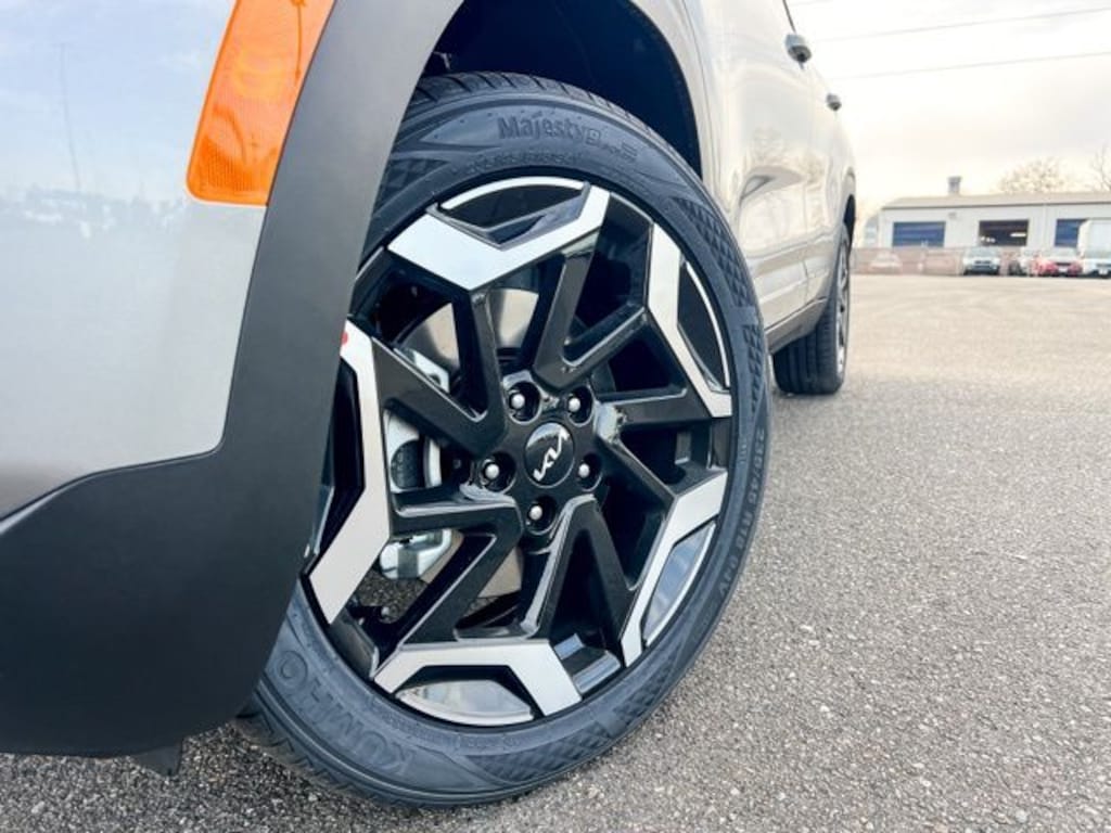 New 2026 Kia Seltos SX SUV