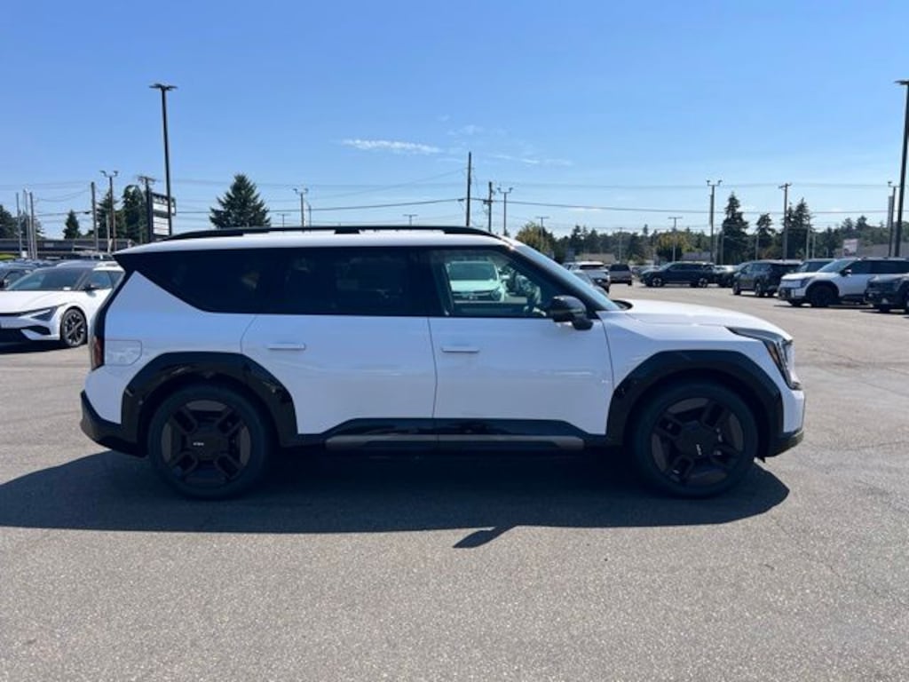 New 2026 Kia EV9 GT-Line SUV