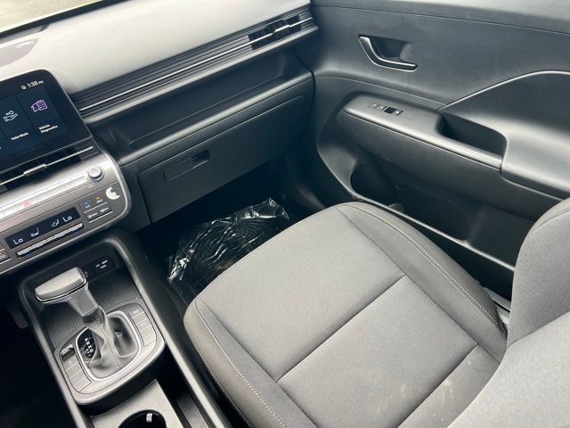 2024 Hyundai Kona SEL - Photo 15
