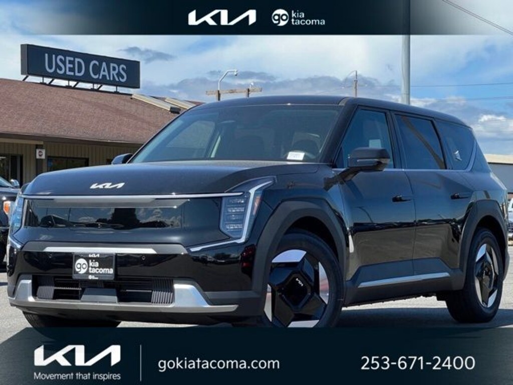 New 2026 Kia EV9 Light Long Range SUV