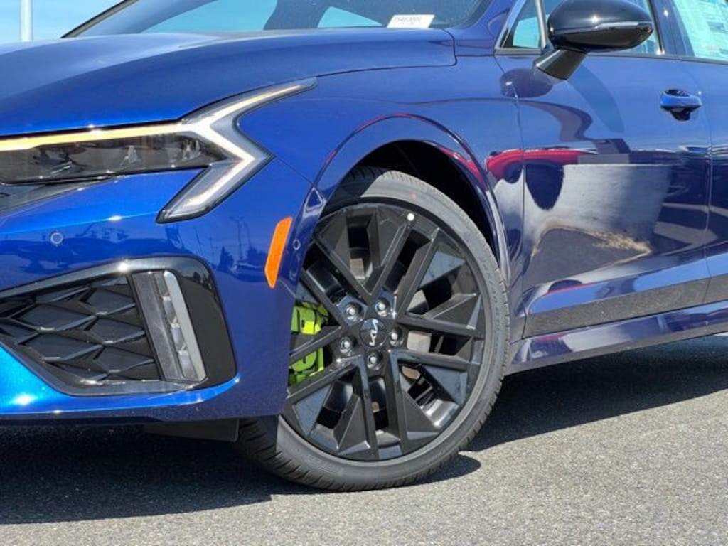 New 2026 Kia K5 GT Sedan