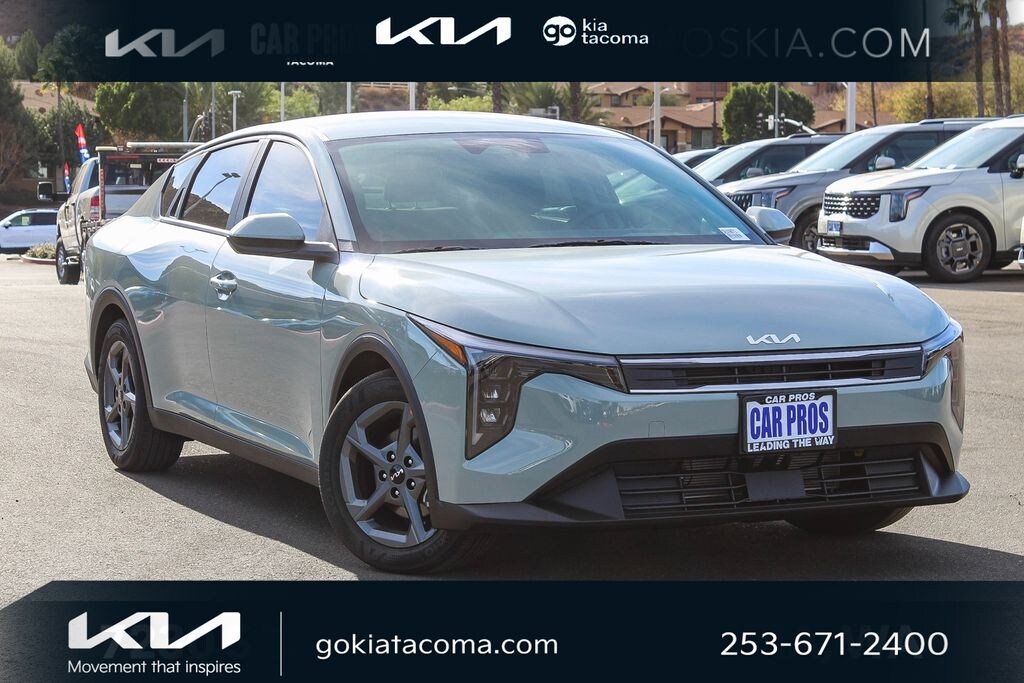 Used 2025 Kia K4 LXS Sedan