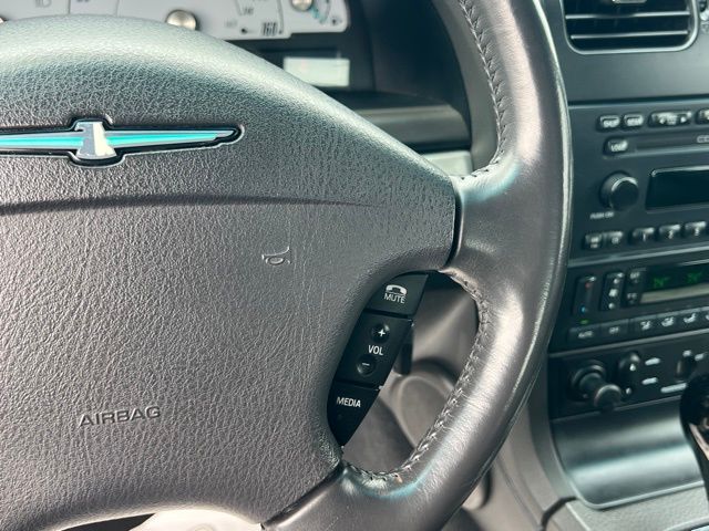 2002 Ford Thunderbird Deluxe - Photo 17