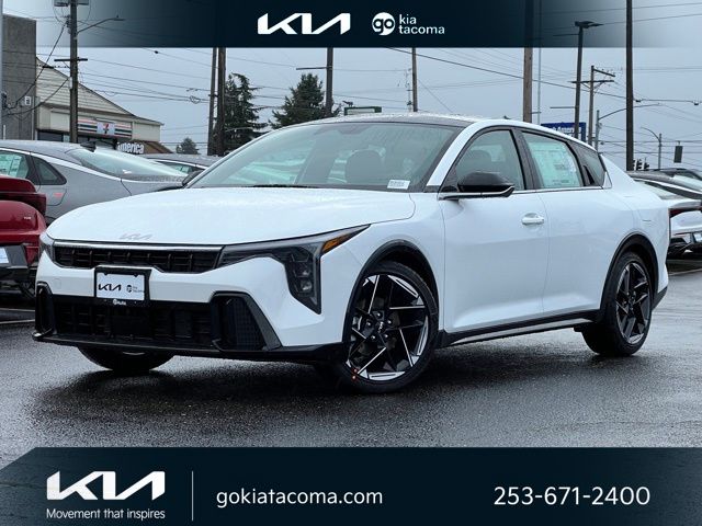 2025 Kia K4 GT-Line AT's photo
