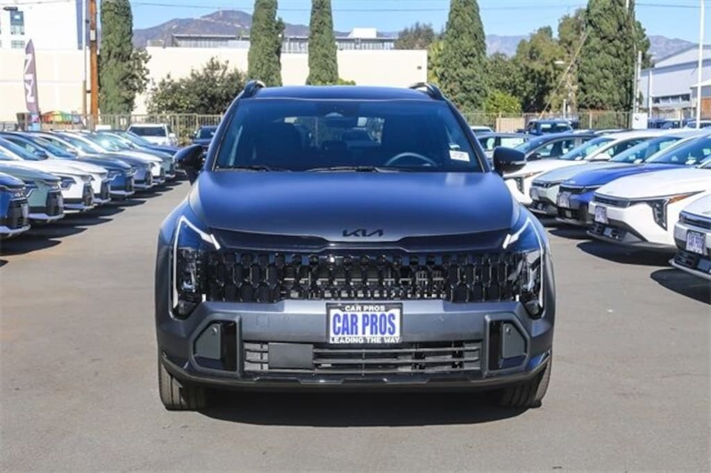 New 2026 Kia Sportage Plug-In Hybrid X-Line SUV