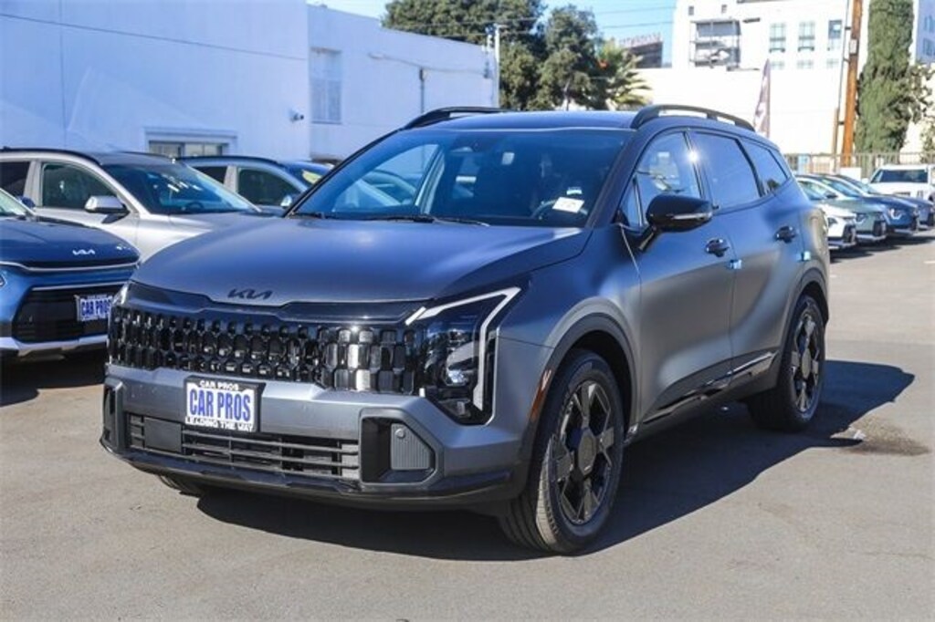 New 2026 Kia Sportage Plug-In Hybrid X-Line SUV