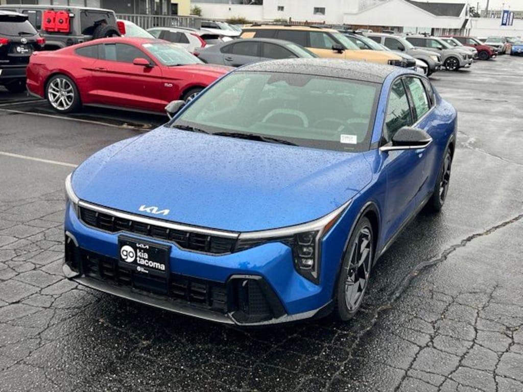 New 2026 Kia K4 GT-Line Sedan