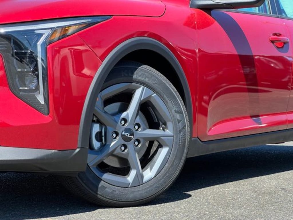 New 2026 Kia K4 LXS Sedan
