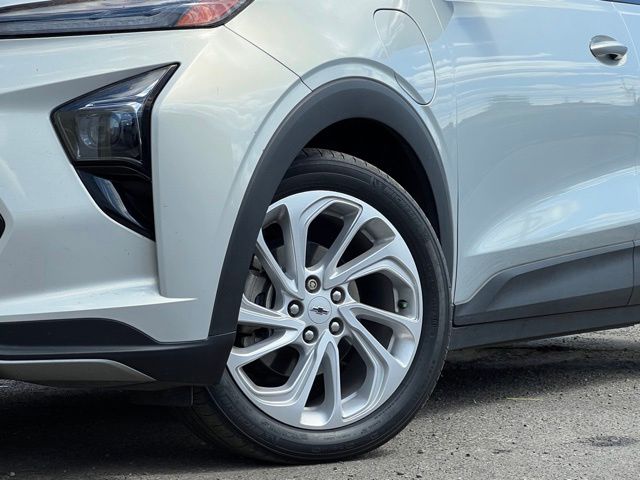 Used 2022 Chevrolet Bolt EUV LT with VIN 1G1FY6S01N4122944 for sale in Tacoma, WA
