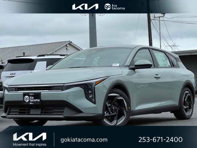 2026 Kia K4 Hatchback EX Hatchback
