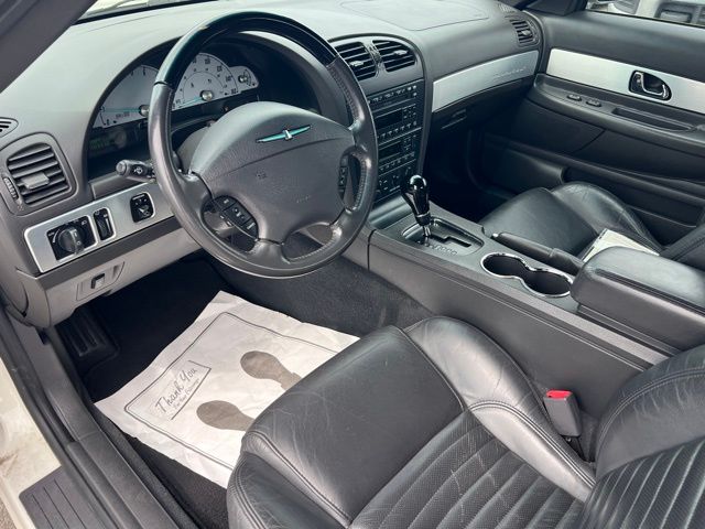 2002 Ford Thunderbird Deluxe - Photo 11