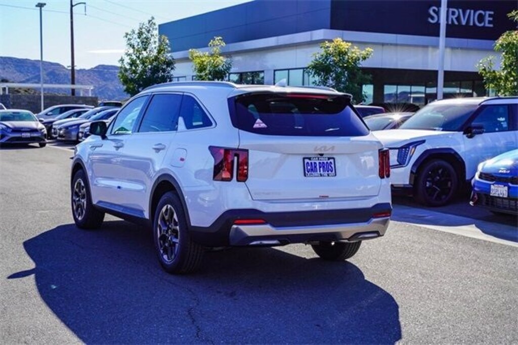 New 2026 Kia Sorento LX SUV