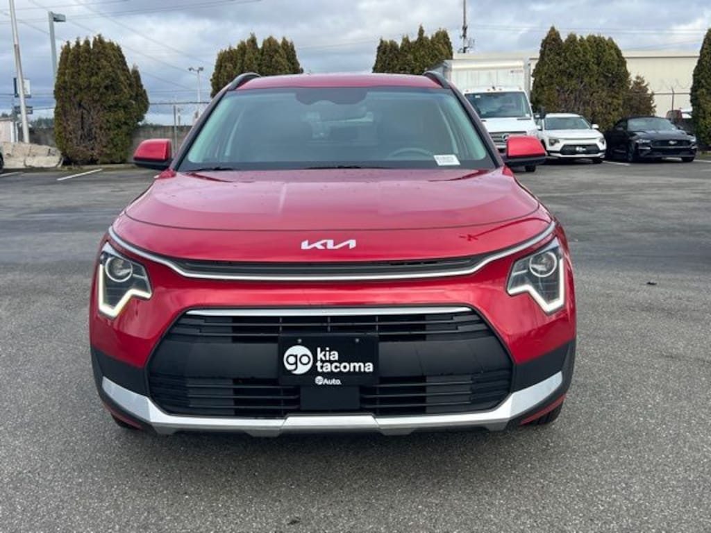 Certified 2024 Kia Niro EX SUV