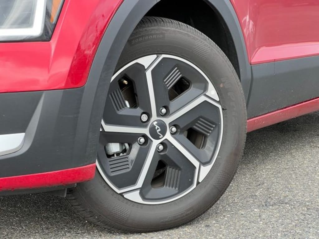 Certified 2024 Kia Niro EX SUV